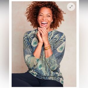 AUDREY CASHMERE SWEATER -
PEACOCK FEATHER